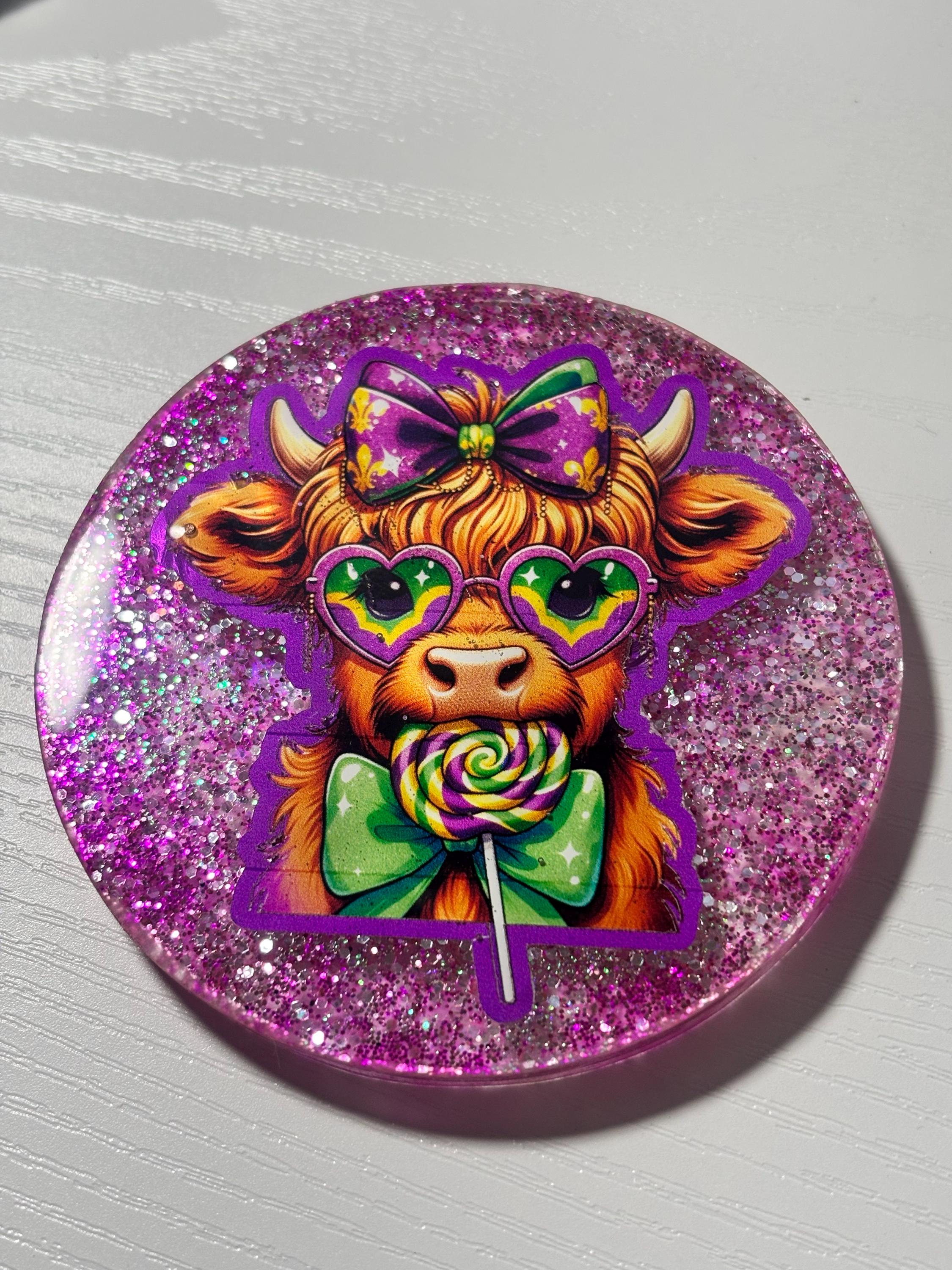 Highland Cow Mardi Gras Glitter Coaster – Handmade Resin Drink Coaster set of 4