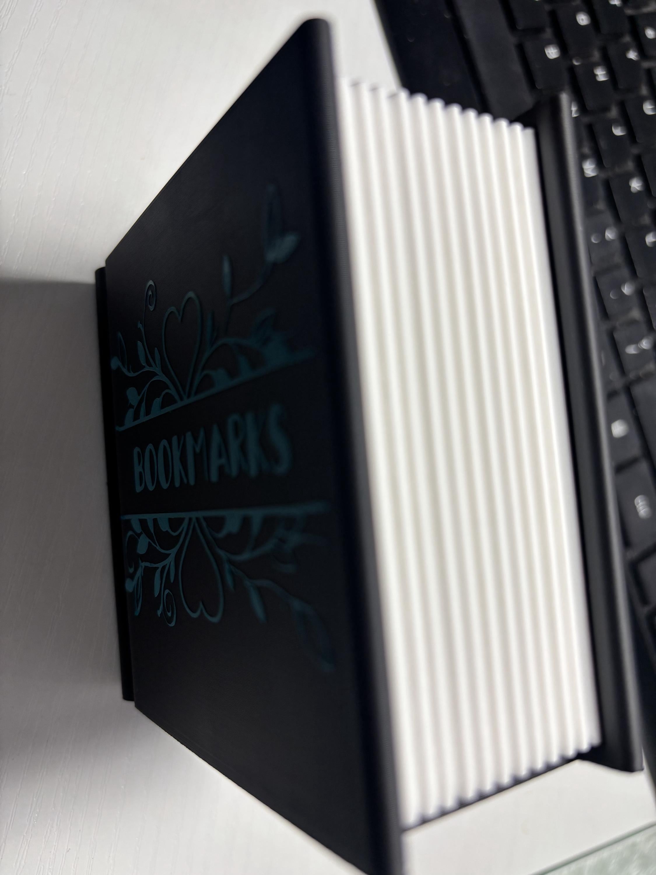 Dual-Tone Bookmarks Holder: Teal Script, Floral Accent, Black Finish